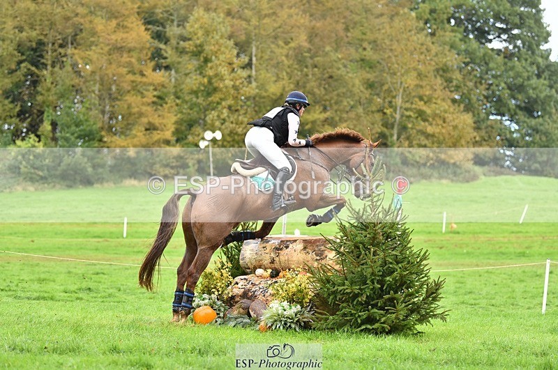 231022-133328-28884 - 328-EROMENOM.JJ-Louise.Kennedy-XC