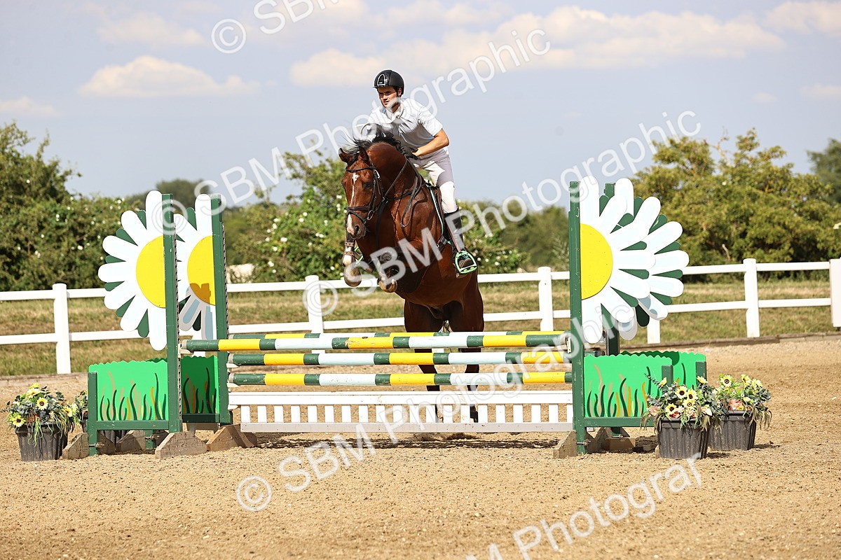 SBM_002428 - Class 18 - Ariat Senior British Novice- 90cm Open