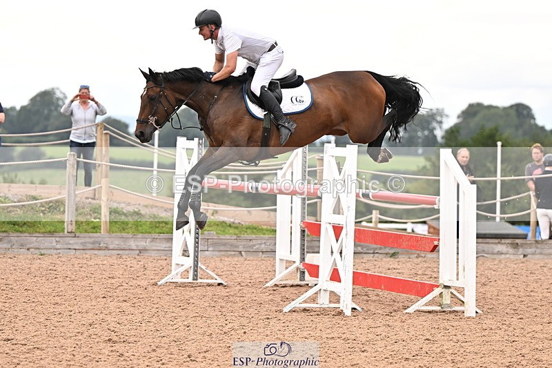 240828A-163057-01360 - Cls 5 Snr Foxhunter and 1.20m Open
