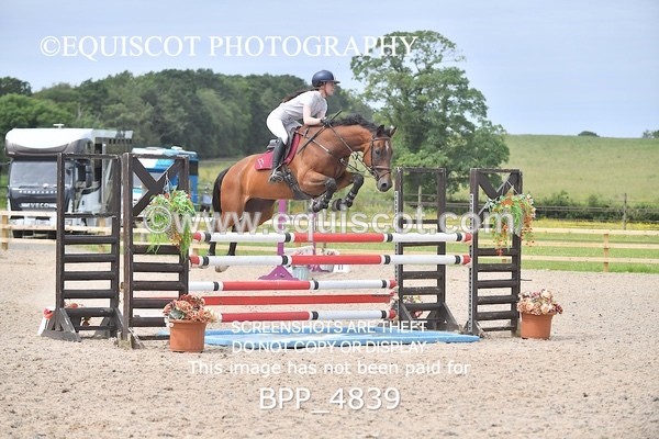 BPP_4839 - CLASS 7 Senior Foxhunter/ 1.20m Open