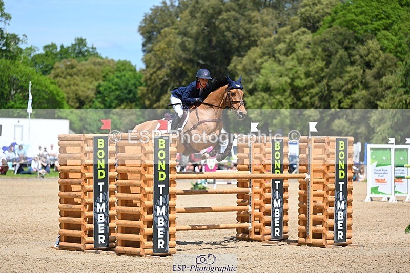 240525-132356-15343 - 418-REHY_DJ-Yasmin_Ingham