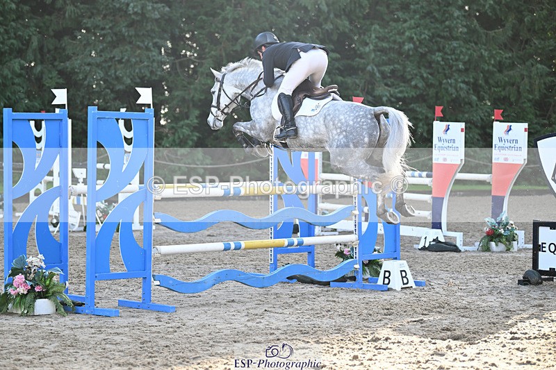 241025-101347-05345 - 107-Simon.Grieve-BEST.ESCAPADE