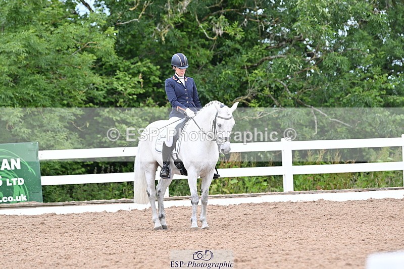 240622A-120018-09896 - Cls 34 BD Music Medium