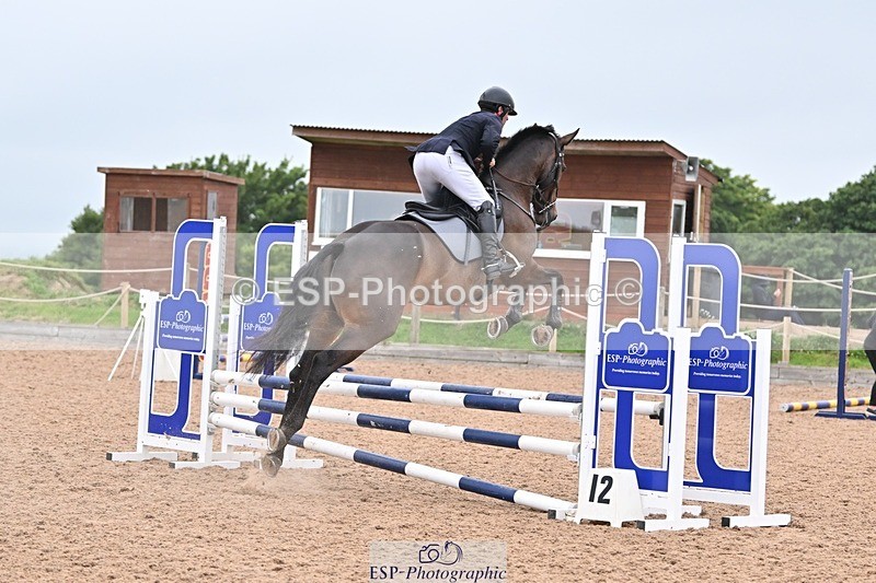 240813-180600-00582 - Classes 5 A&B & 6 80cm