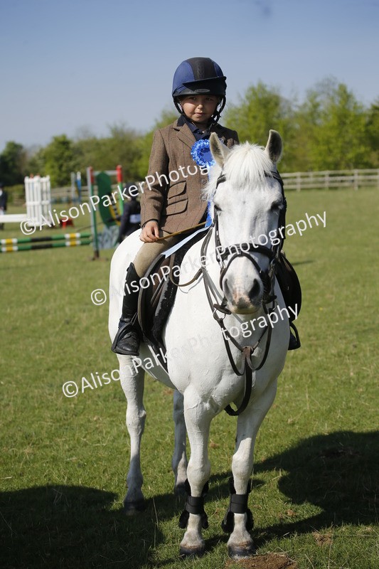20250427-0466 - Class 12 - Rookie Jumping 40cm