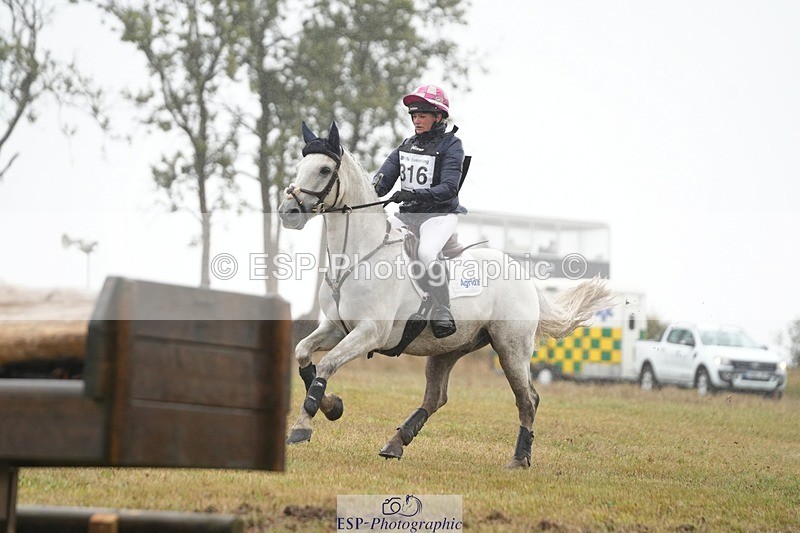 250830-151151-03971 - G-316-Holly.Horton