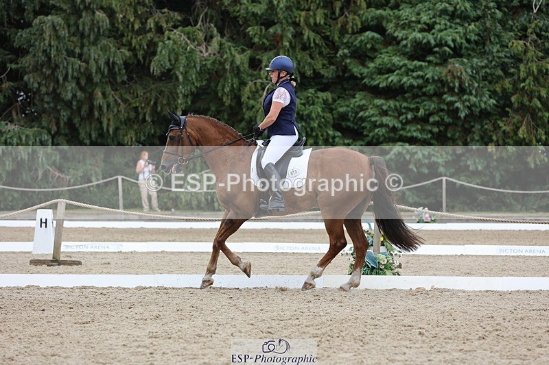 250718A-133320-01534 - 072-Emma.Trace-Laddenbrook.Truman