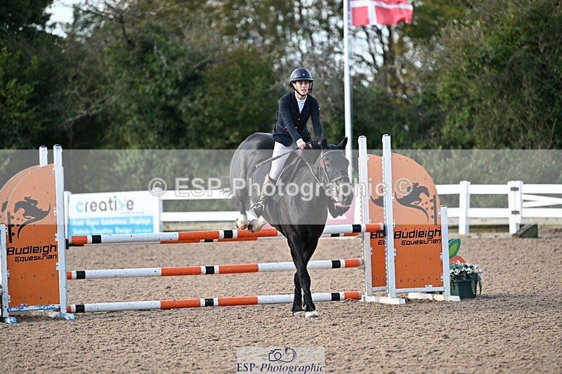 241004A-105505-01435 - Fri 07 Snr Brit Nov & 90cm Open