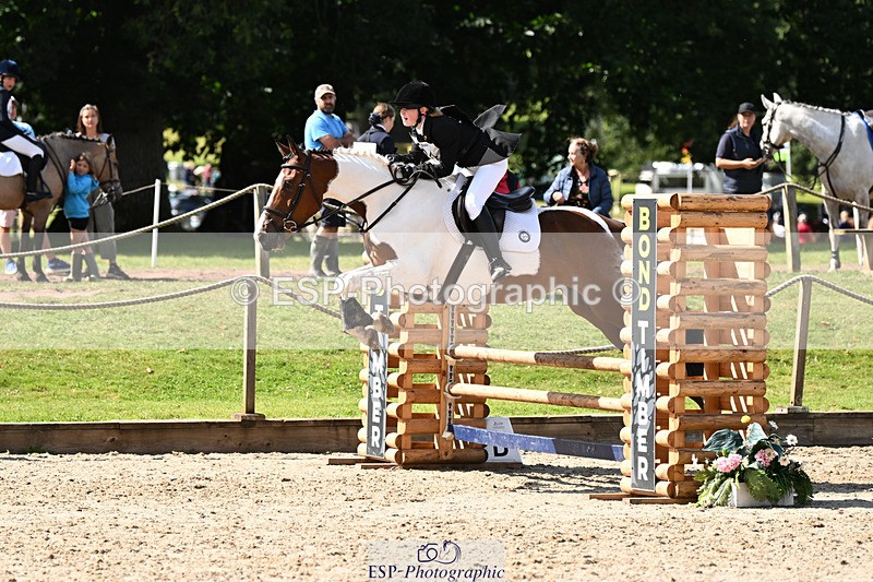 240824X-145622-29503 - 80cm Round 2 14.30 to 15.30