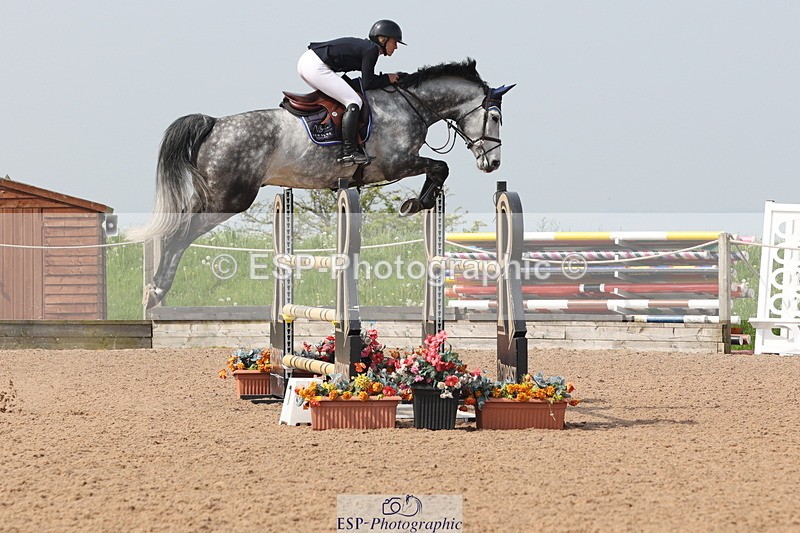 240511A-105123-11925 - Cls 33 Snr 1.20m Open