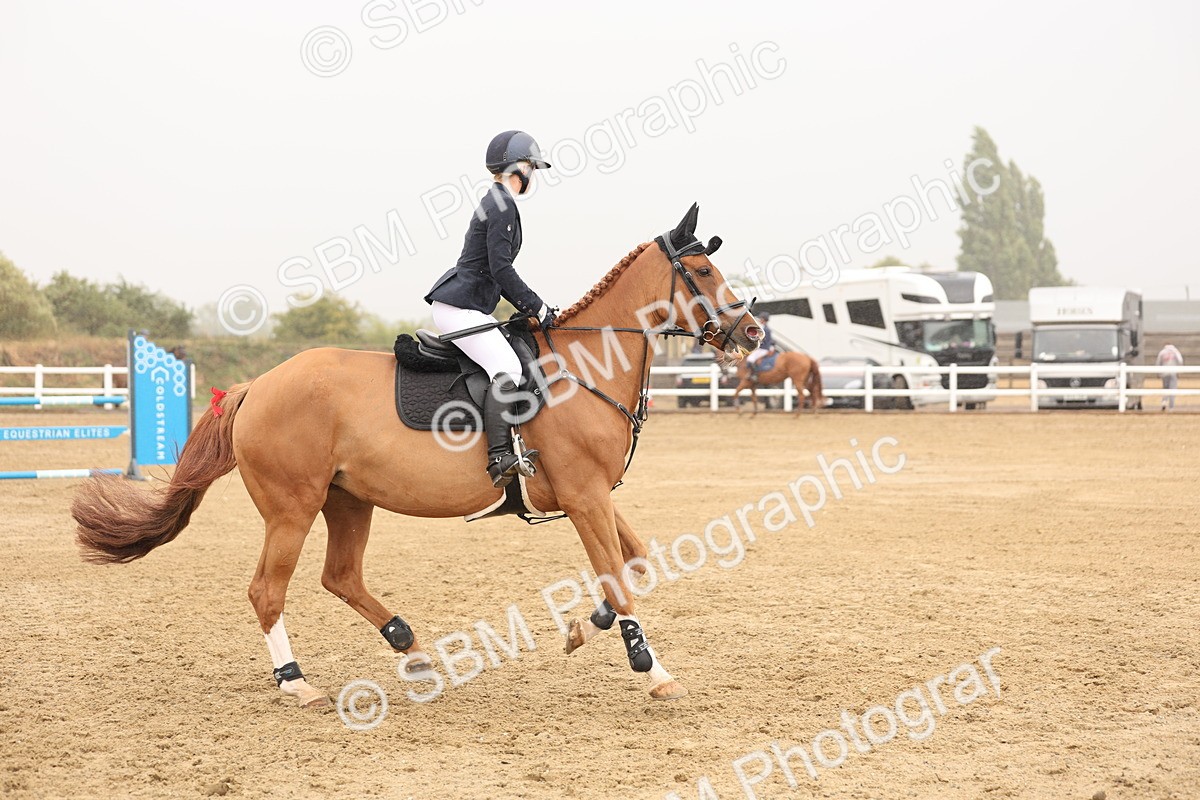 SBM_024136 - Class 6 - Senior Newcomers 1.10m