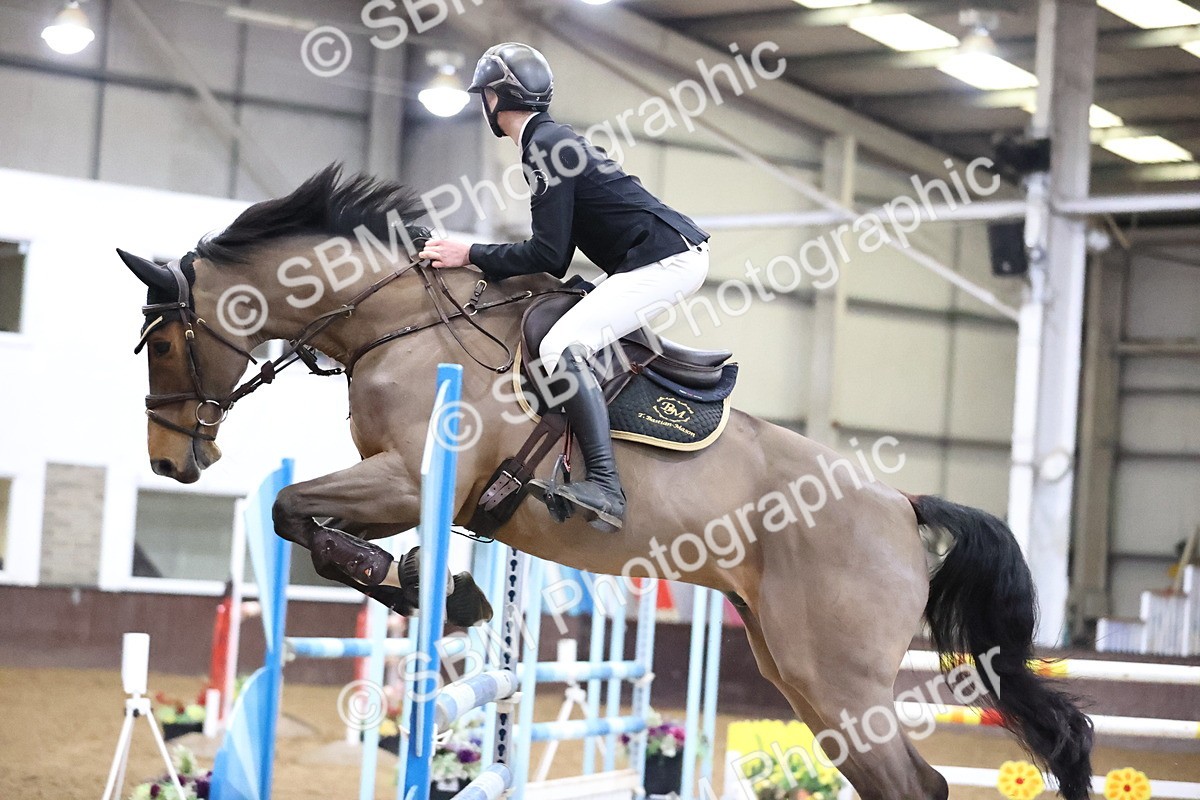 SBM_006075 - Class 18 - Senior 1.15m Open Inc Members Cup Q