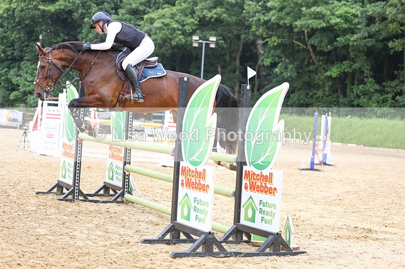 3E7A6337 - Class 8: Senior Newcomers/1.10m open