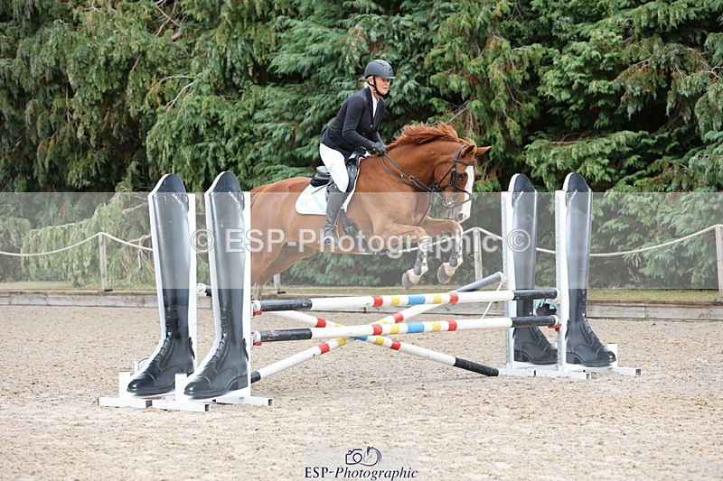 250829A-105828-01256 - Cls 7 British Novice and 90cm