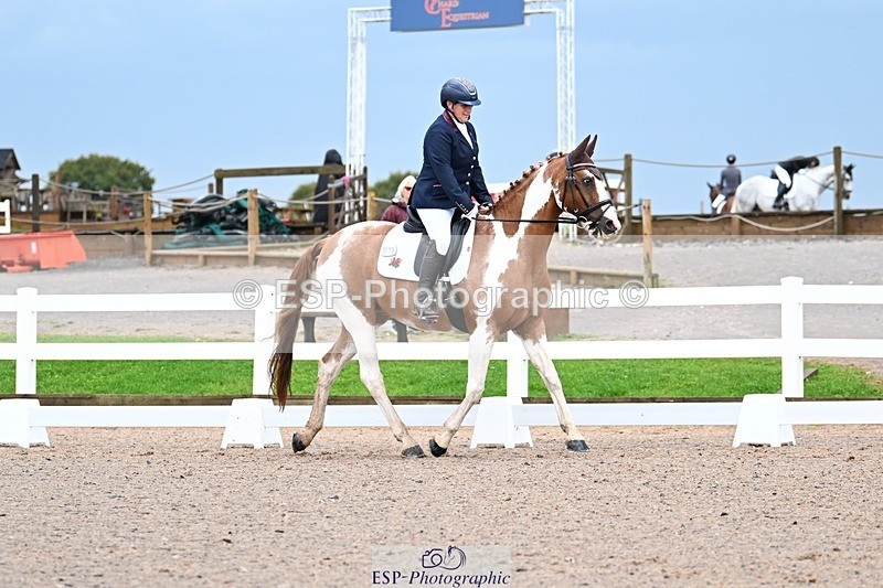 250907-103858-06944 - 016-Sarah.canningJohnny.Knoxville