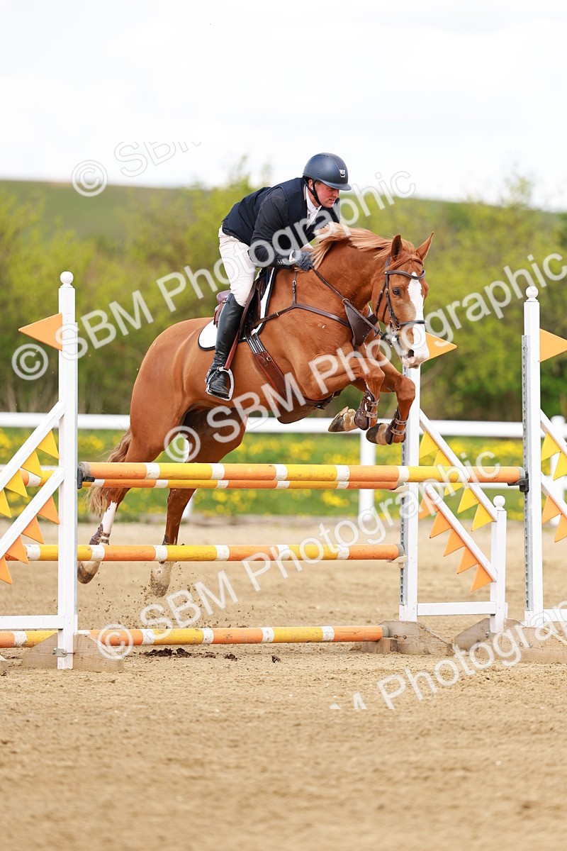 SBM_002050 - Class 4 - Senior Newcomers - 1.10m