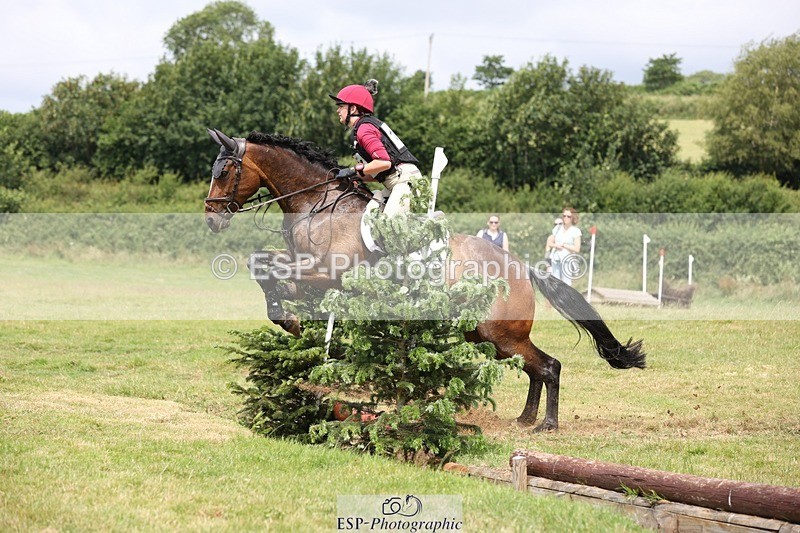 230625-113958-02759 - XC 90cm 11.00 to 12.00