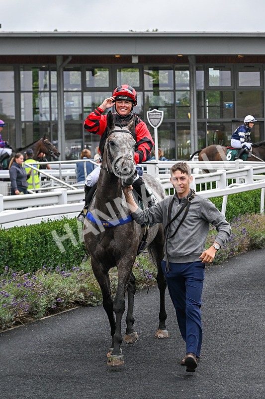 180825-Race 1-Stellarmasterpiece-8217 - Race 1