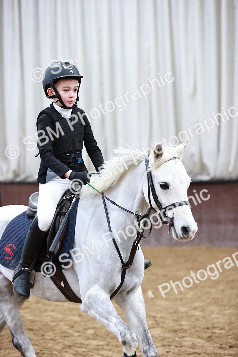 SBM_000210 - Class 1 - Cross Pole Jumping 30cm 40cm