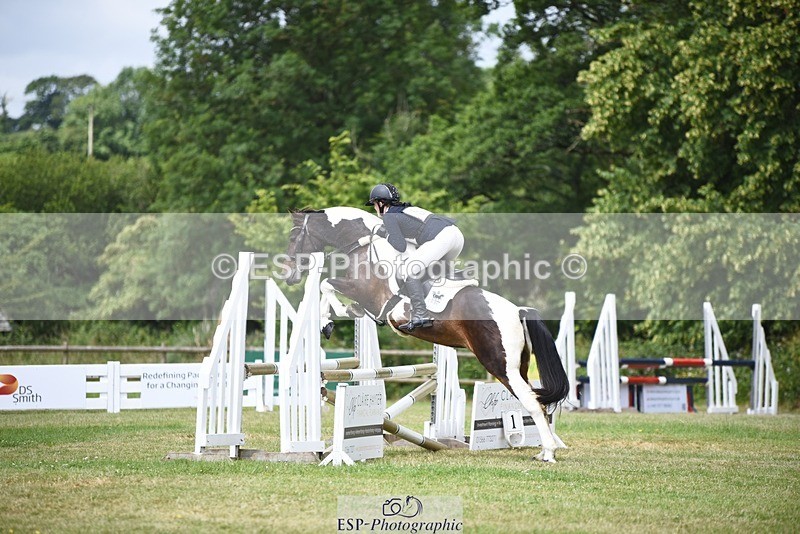 240630-120425-00619 - 924-Shona_White-Rosie