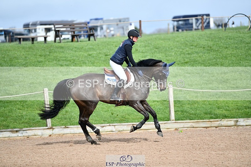 260313-131002-01728 - Cls 3 + 4 Snr Foxhunter and 1.20m Open