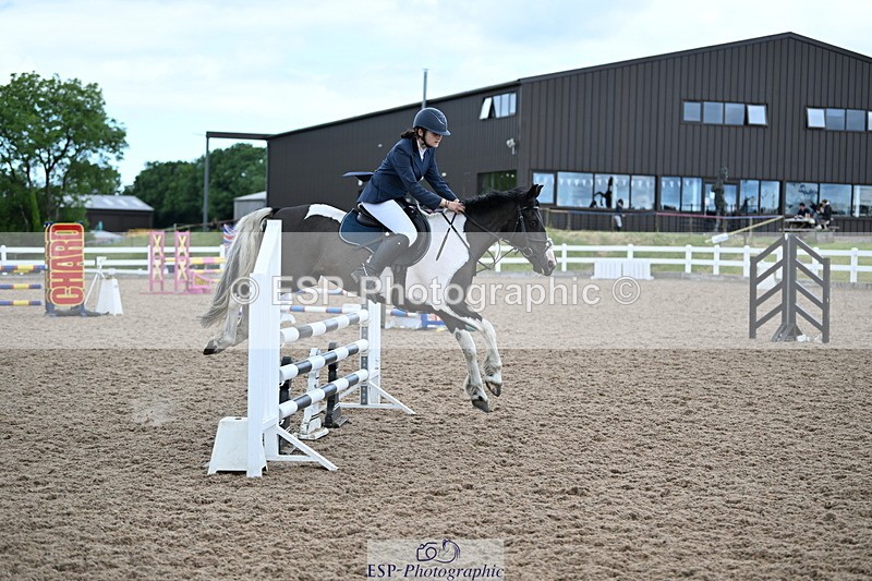 240608A-121111-00817 - Cls 9 Pony BN Jump Off and Presentations