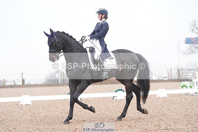 250404-083352-03775 - 069-India.Hamilton-Burnet-Kissingdale