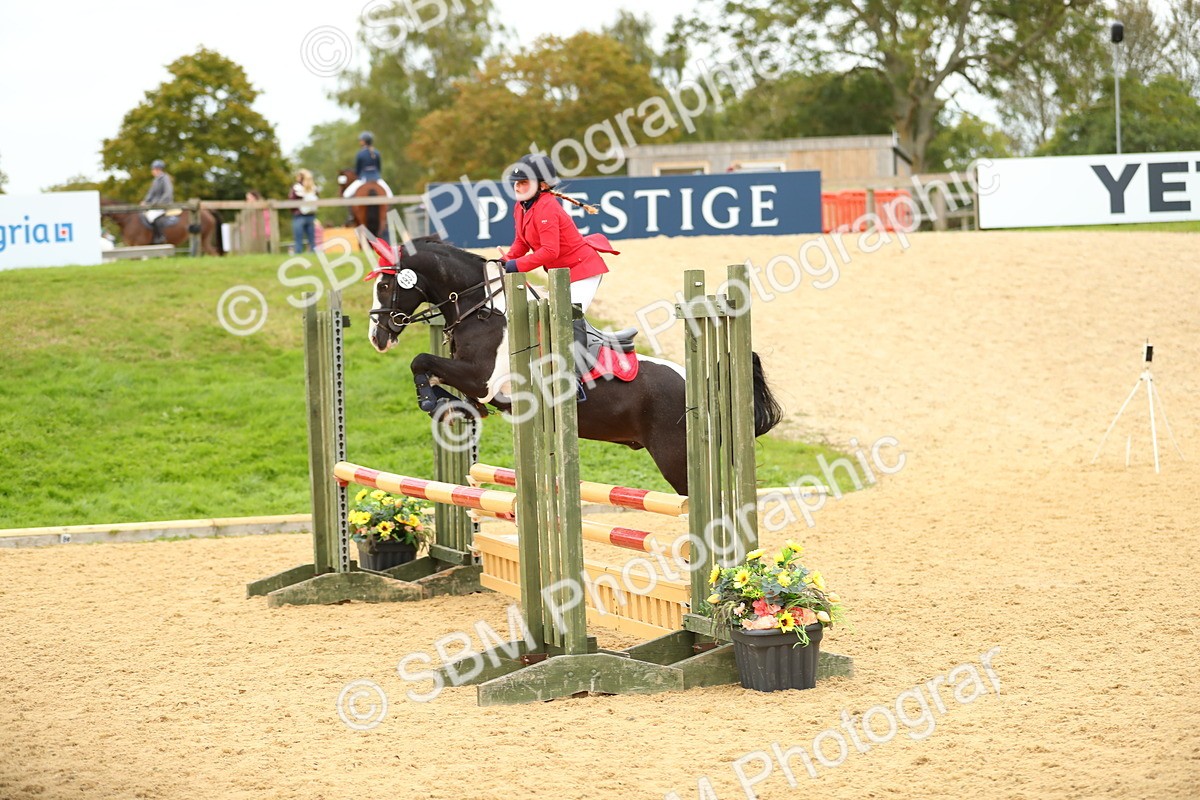 SBM_75987 - J19 - Junior 90cm Supreme Championship