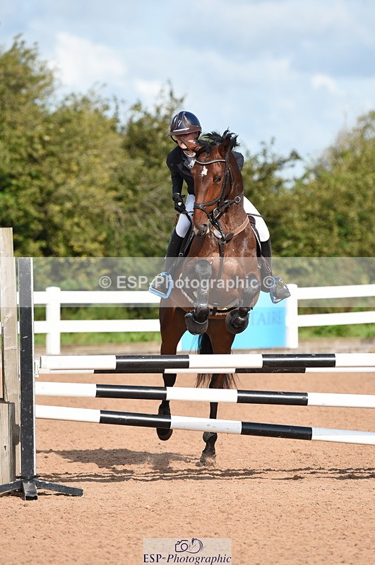 230830A-100554-00012 - Cls 1 British Novice & Open