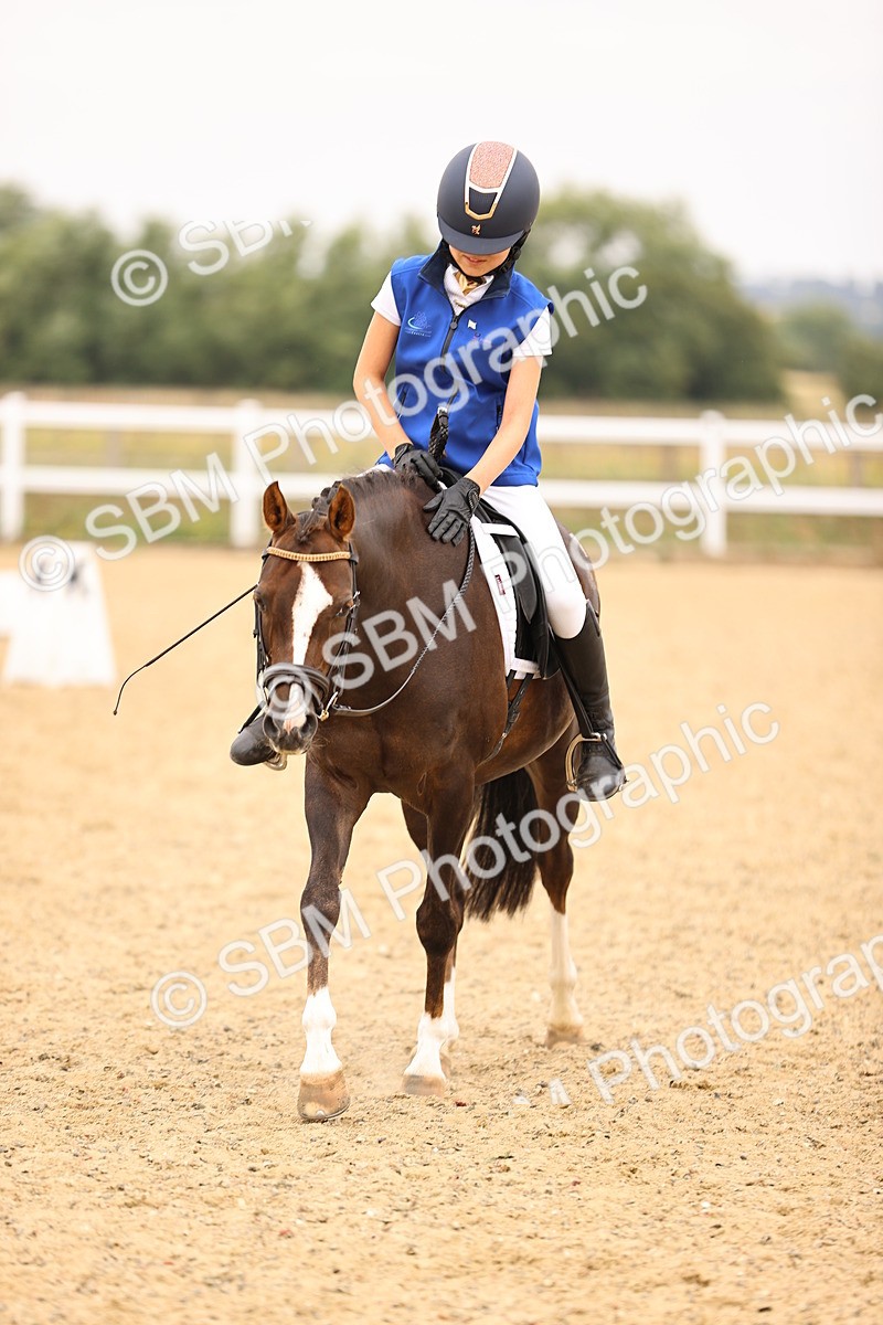 SBM_006414 - Intro 3 - 9.46-10.46