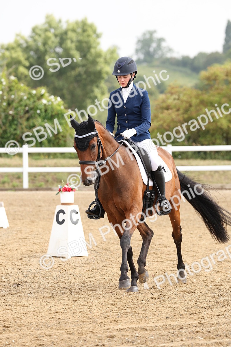 SBM_005466 - Class 6 - Novice 6 - 9.30-10.12