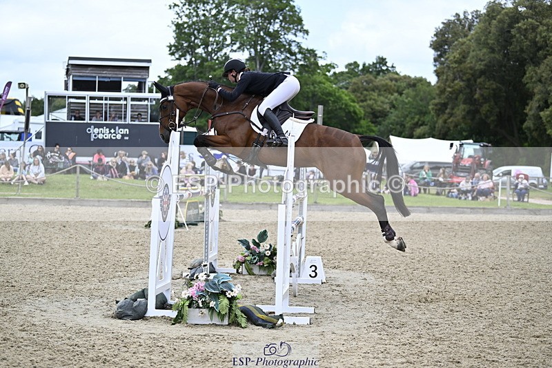 250525A-121532-17294 - B-352-Samantha.Lissington-MALIBU.TS