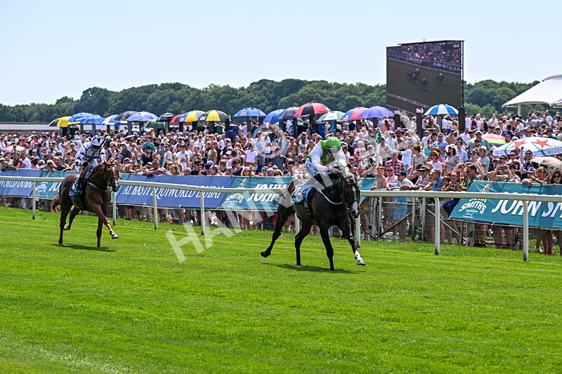 110726-Race 1-Big Cigar-6419 - Race 1 14.02pm John Smith's Nursery Handicap