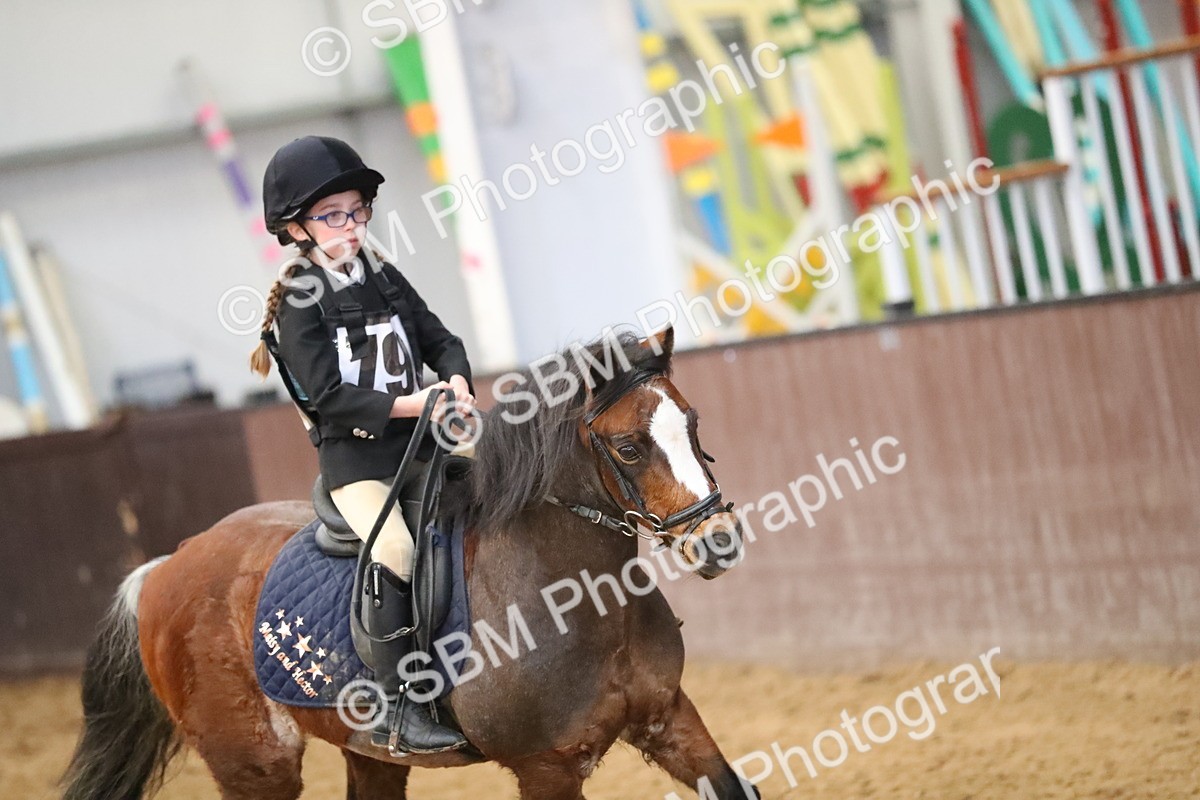 SBM_001228 - Class 3 - Horse & Hound