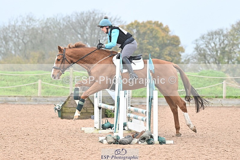 241110A-093053-00139 - 70cm