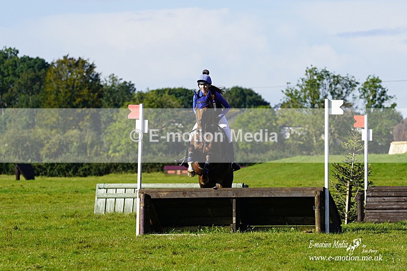  WWHT 031021 506 - WWEC Novice Restricted (0.80m) 18/10/20