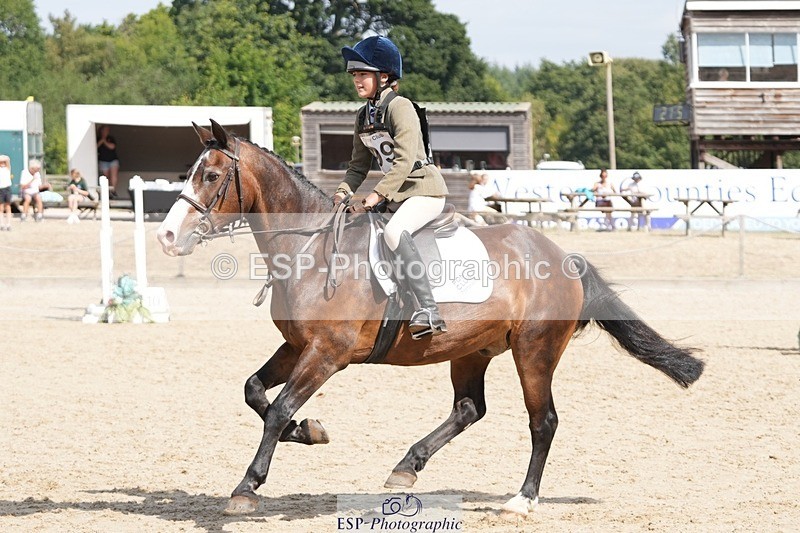 250821A-111732-15072 - WC Round 2 11.00 to 12.00