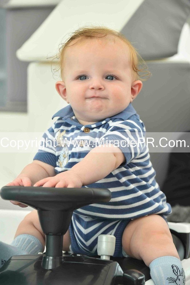 SH4_2158 - Bonny baby competition.
