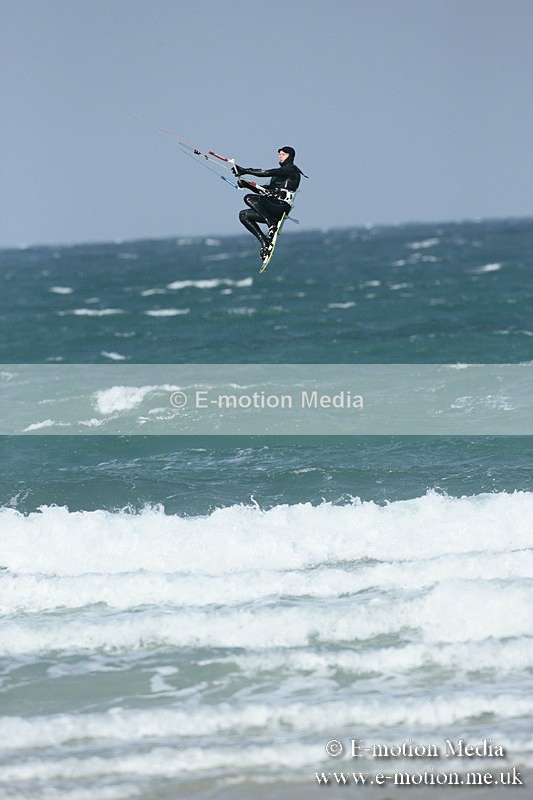 KS 020413-261 - Kite Surfing