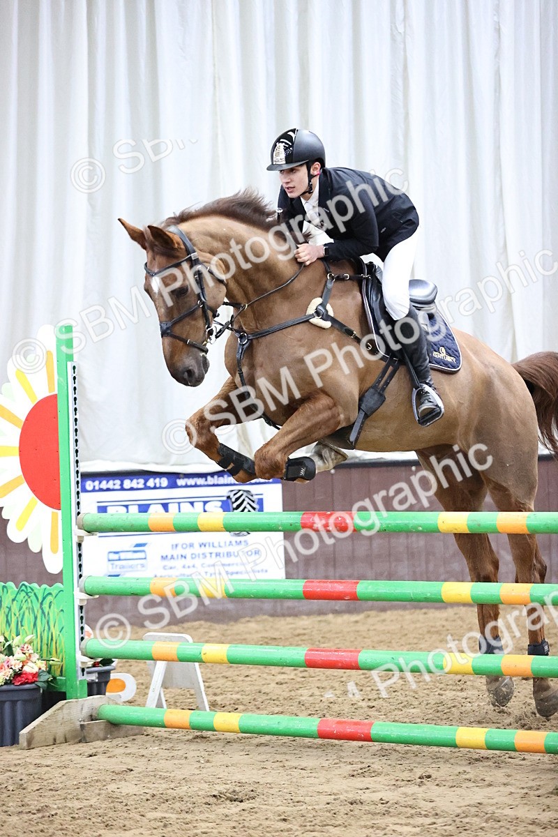 SBM_006088 - Class 16 - Senior Newcomers - 1.10m Open