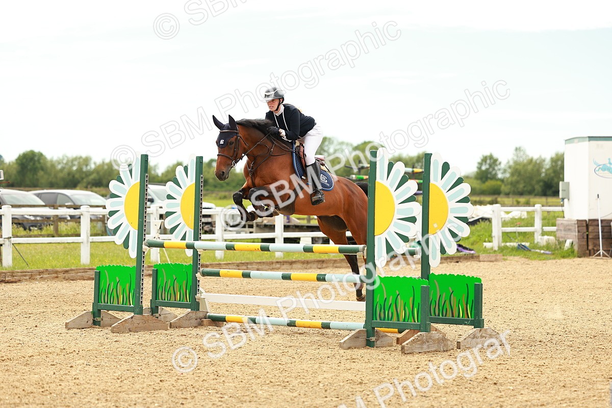 SBM_002113 - Class 4 - Senior Newcomers - 1.10m
