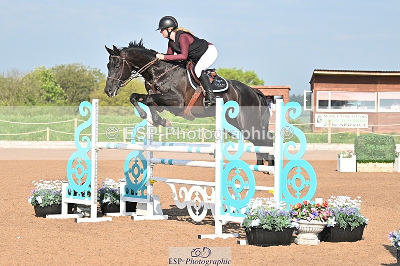 240512A-083115-16403 - Cls 47 Snr 1.20m Open