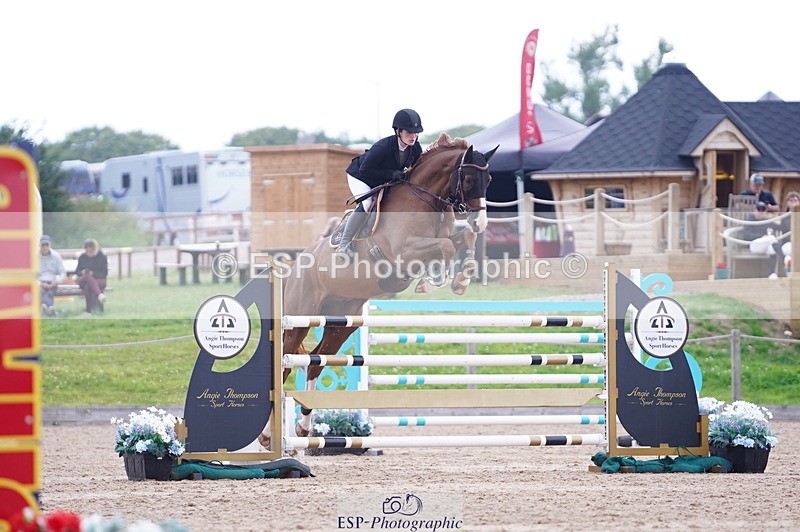 240802A-171124-05816 - Cls 19 National 1.30m Open