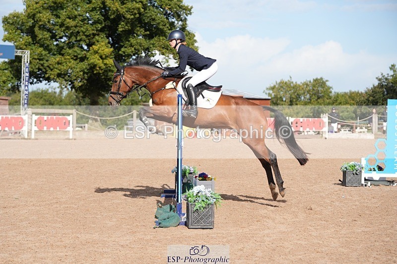 250913-101958-06131 - Cls 14 Snr Newcomers