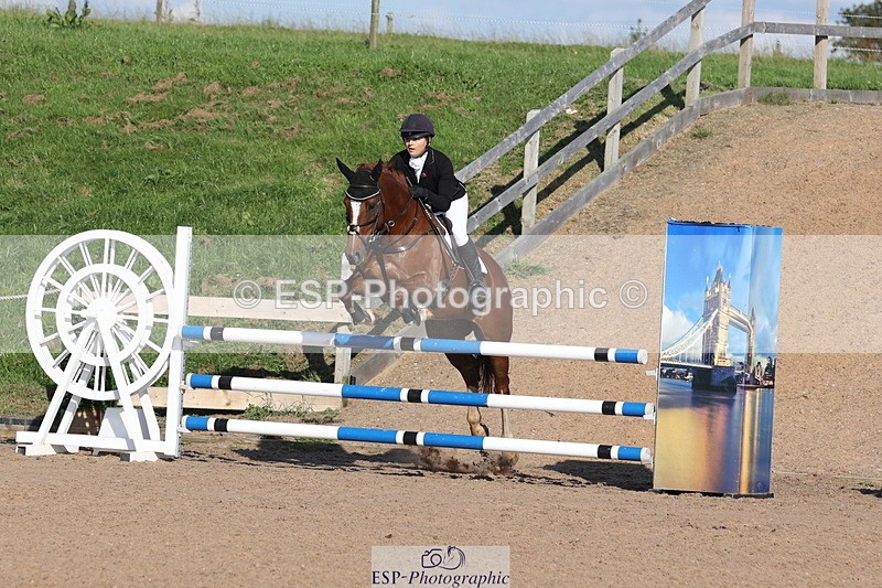 230915A-161748-03106 - Cls 6 Snr 1.05m Derby