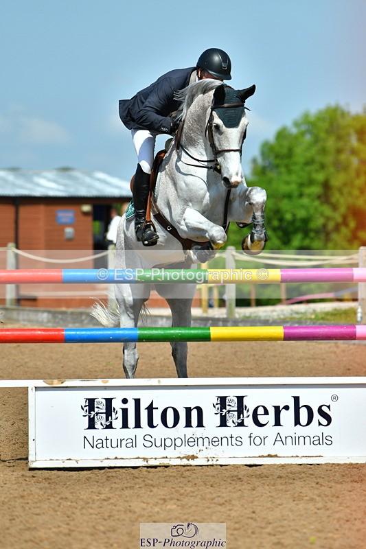 230528A-104711-06566 - Cls 26 Chard May Grand Prix