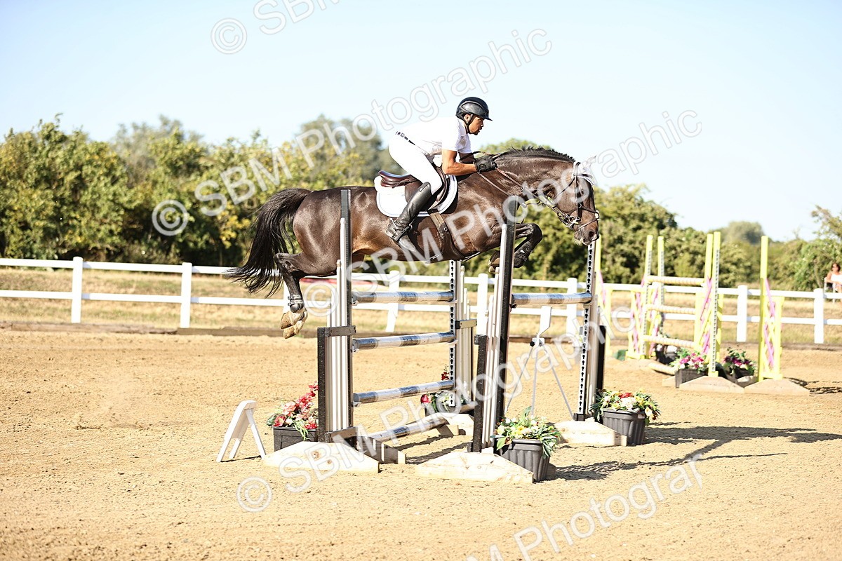 SBM_015897 - Class 18 - Senior 1.35m Open