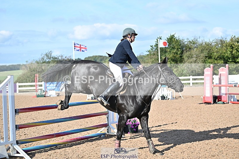 241004A-104550-01346 - Fri 07 Snr Brit Nov & 90cm Open