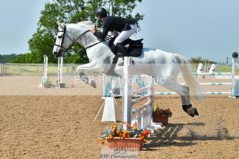 230609A-104420-00159 - Cls 1 Snr 1.05m & 1.10m Open