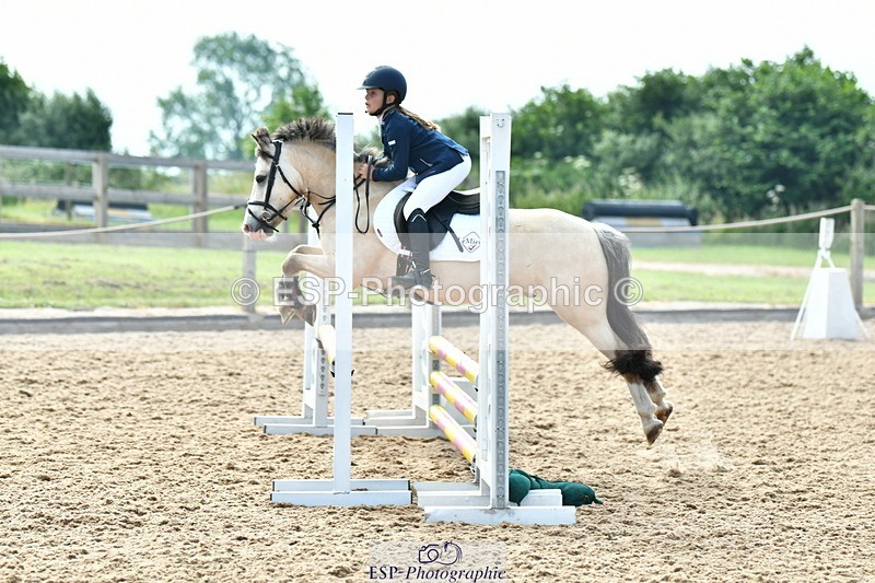 230624A-092013-00130 - Cls 36 Stepping Stones 128 & 138cm